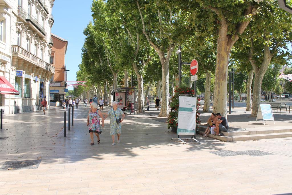 Le Loft De La Robine 110M2 Lägenhet Narbonne Rum bild