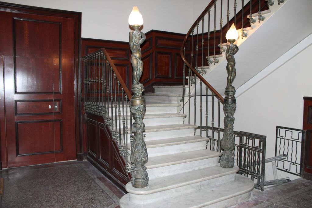 Le Loft De La Robine 110M2 Lägenhet Narbonne Rum bild
