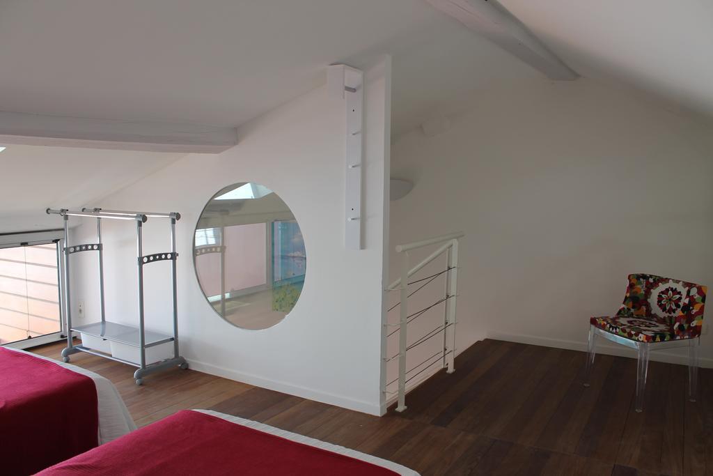 Le Loft De La Robine 110M2 Lägenhet Narbonne Rum bild