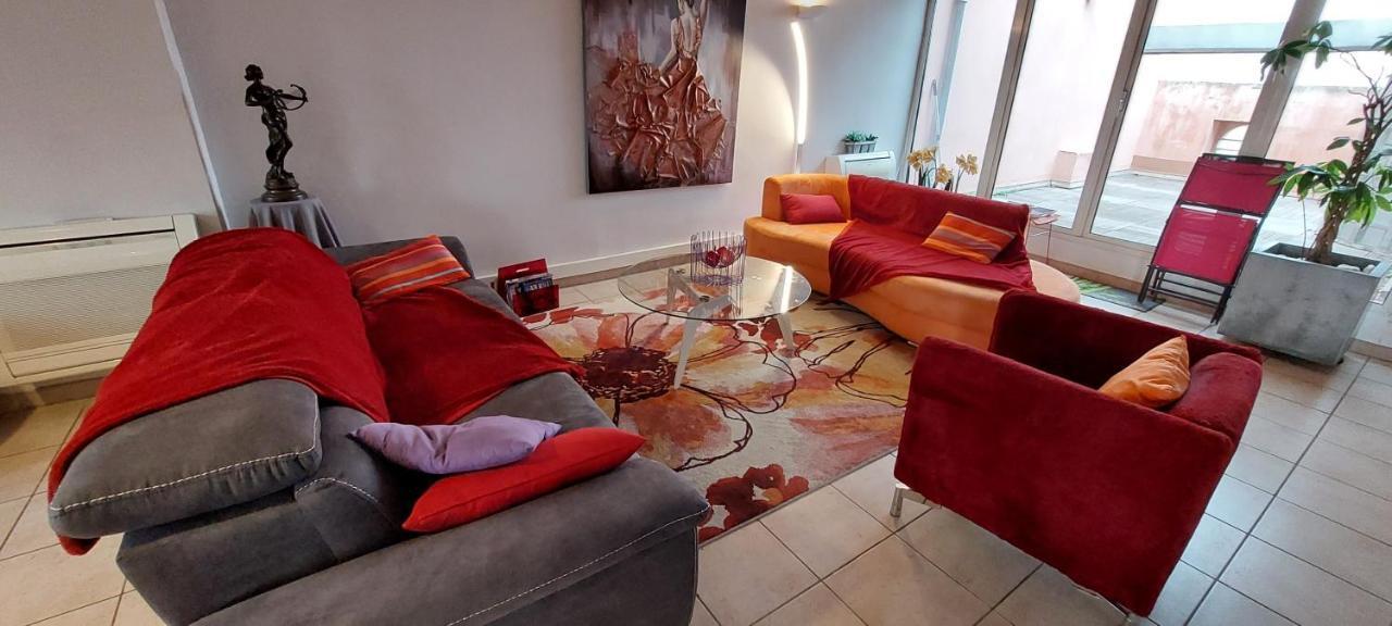 Le Loft De La Robine 110M2 Lägenhet Narbonne Exteriör bild